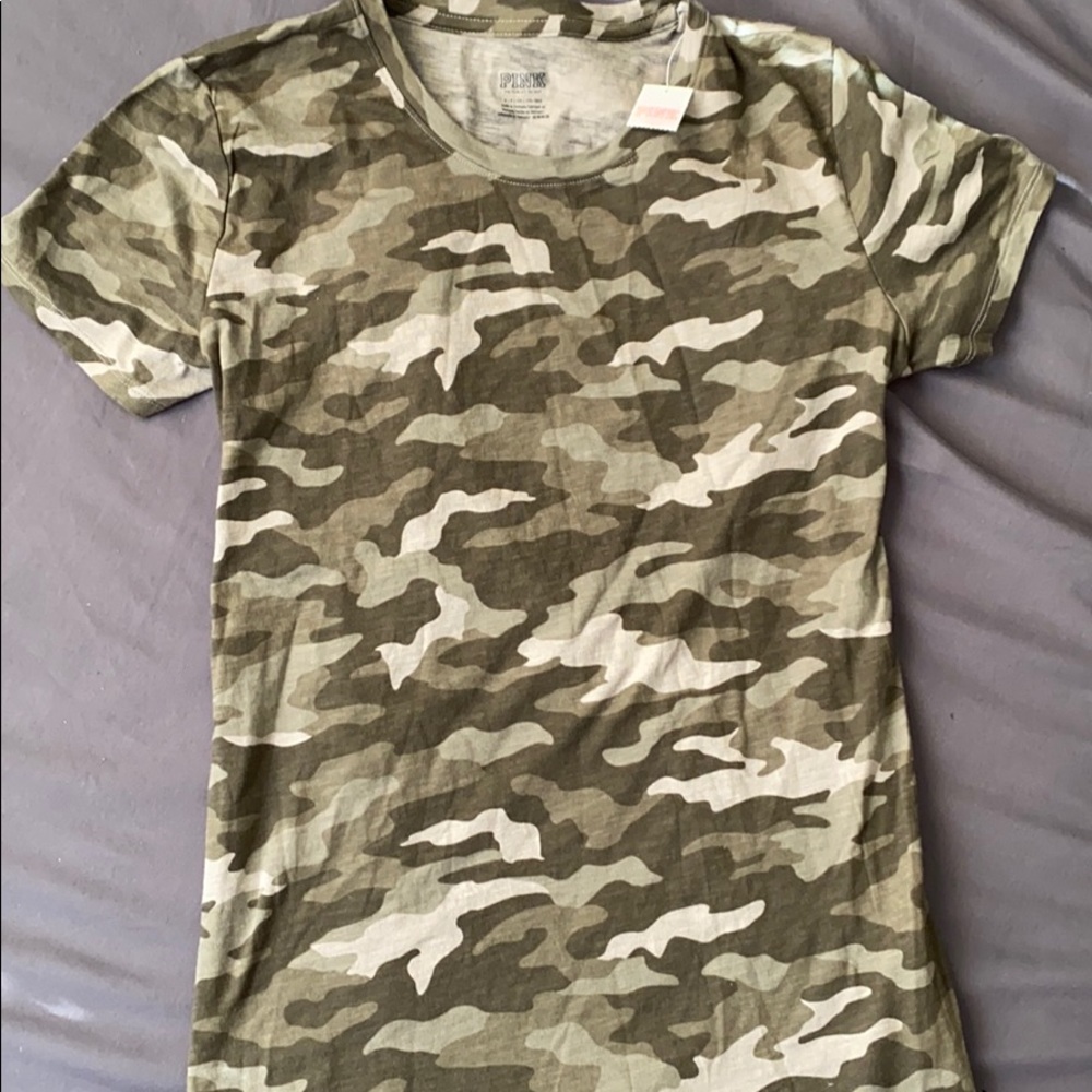 NWT Victoria’s Secret Camo Green Shirt VS Pink S